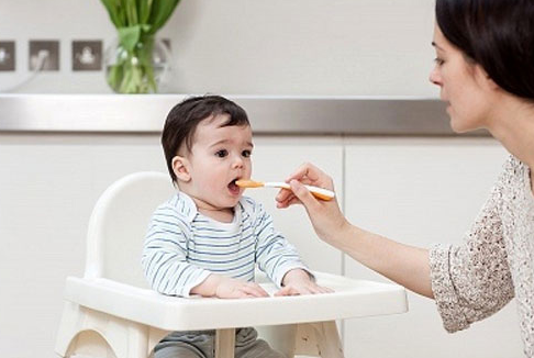 bí quyết chăm con, chăm con, cho con ăn đúng cách